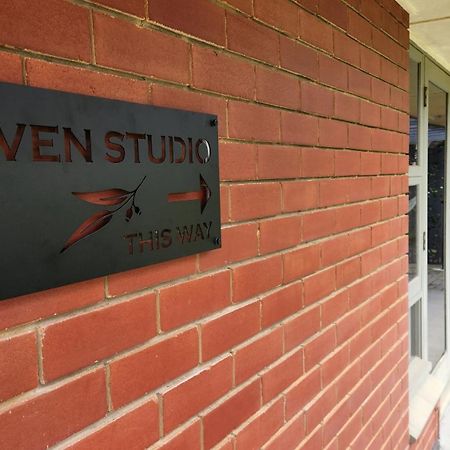 Haven Studio Hideaway Near Airport 珀斯 外观 照片
